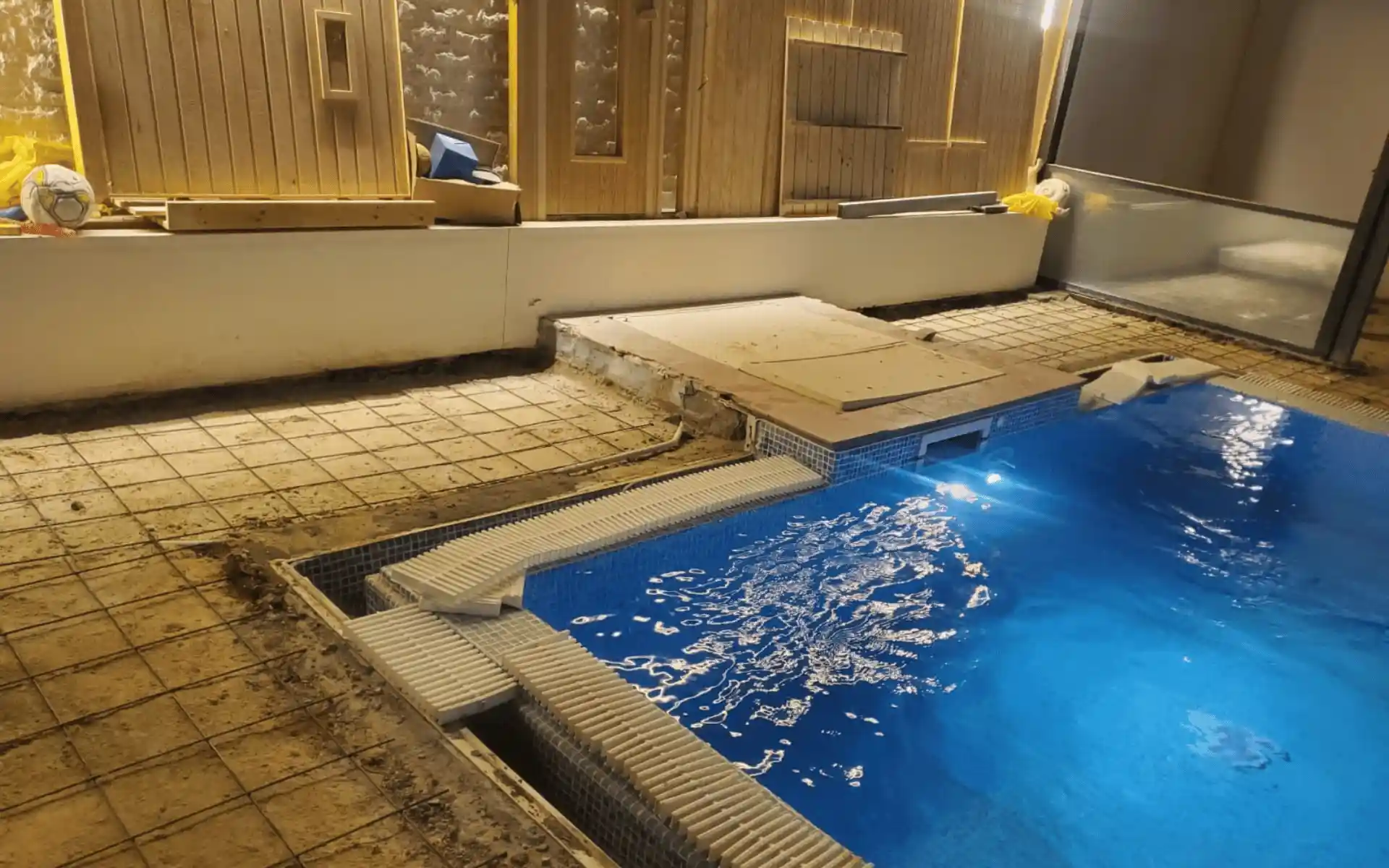 Tiles & Civil Works (10)